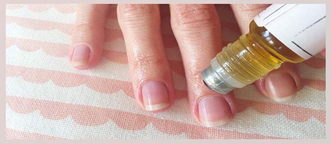 Fall from the nail fungus
